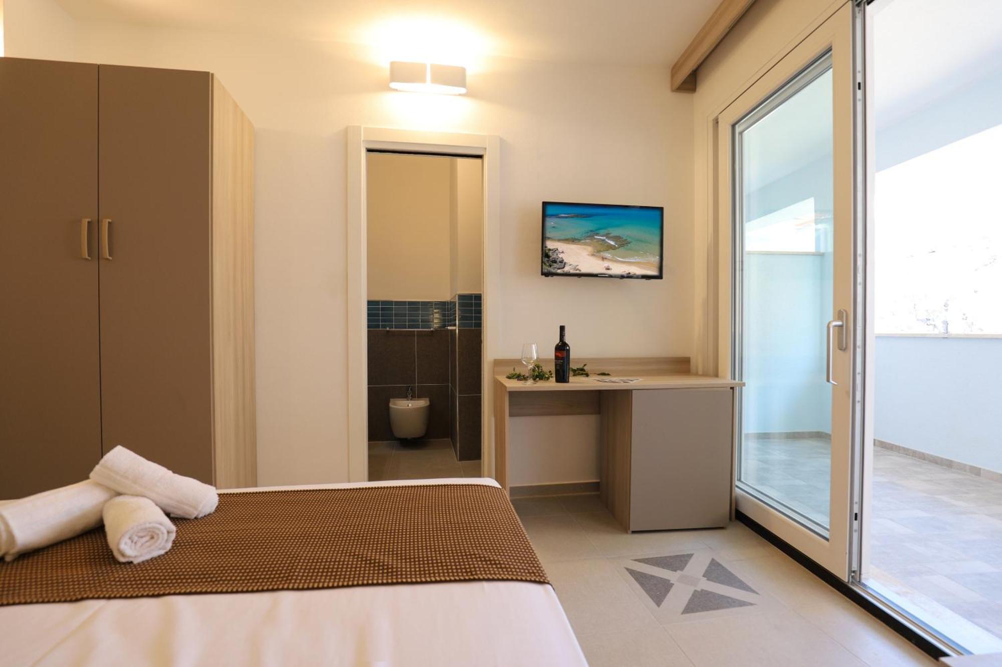 The Square Castelsardo Hotel Exterior foto